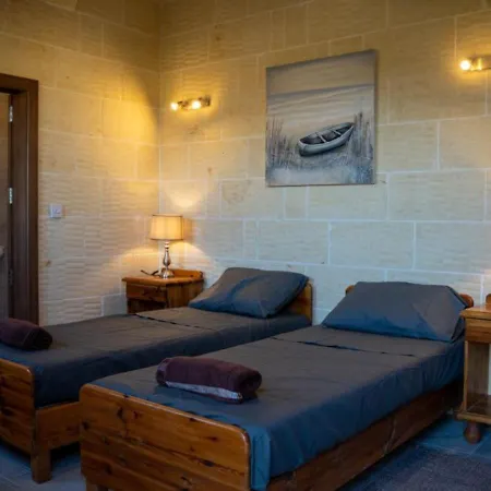 Lighthouse - Ta' Clive Farmhouse Holiday home